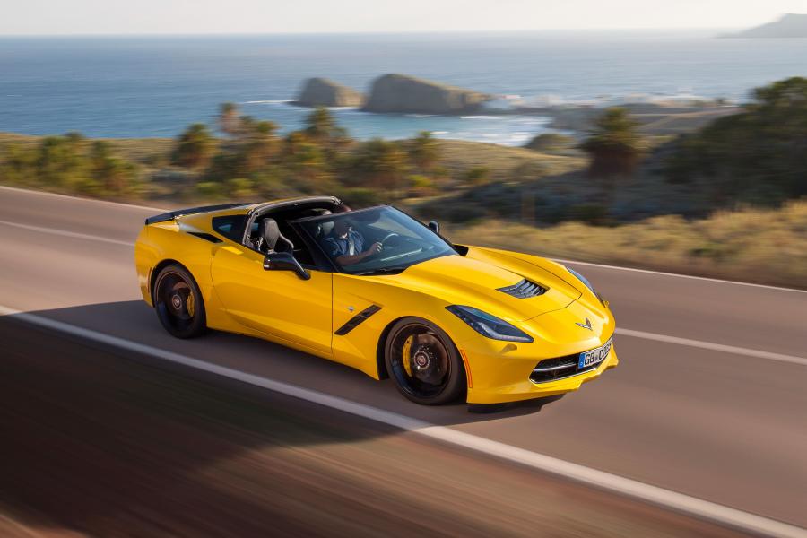  Chevrolet Corvette Stingray Coupe 2013 года  (EU) (фото 12 из 35)